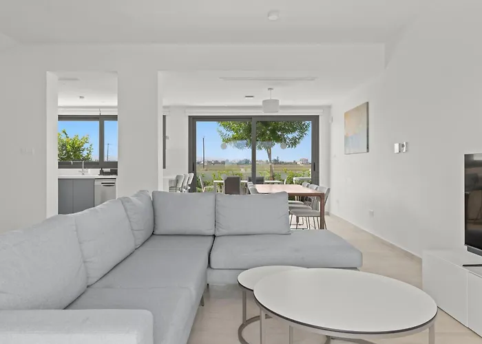 Vila Serenity Waves 10 Softades